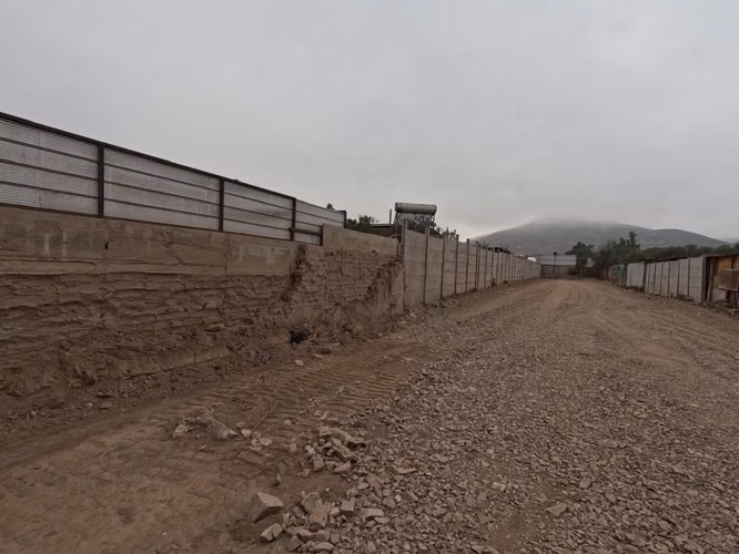 TERRENO  EN ARRIENDO PLENO AV. LOS CARRERA CON AV. DIEGO DE ALMAGRO.