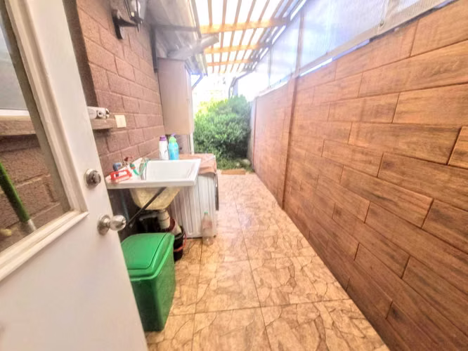 Casa no pareada 3D/1B amplio patio trasero (164904)