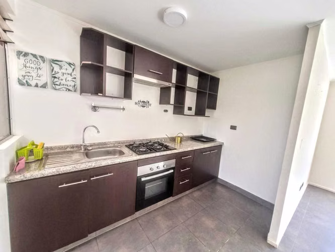 Casa no pareada 3D/1B amplio patio trasero (164904)