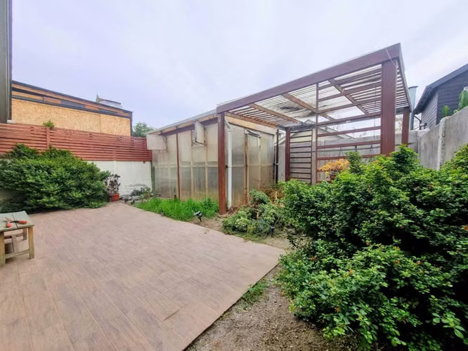 Casa no pareada 3D/1B amplio patio trasero (164904)