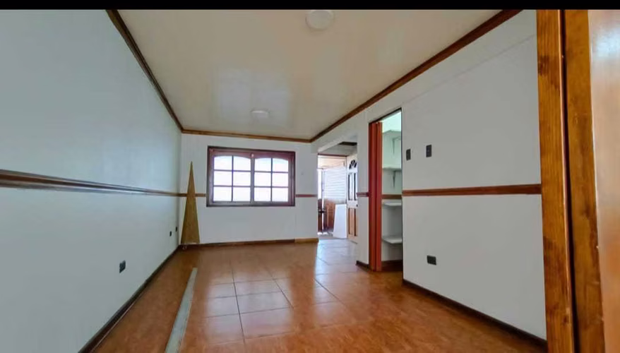 ARRIENDO CASA GRANDE 4 DORMITORIOS (164905)