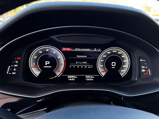 AUDI Q8 55 TFSI QUATTRO 2023