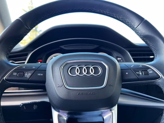 AUDI Q8 55 TFSI QUATTRO 2023