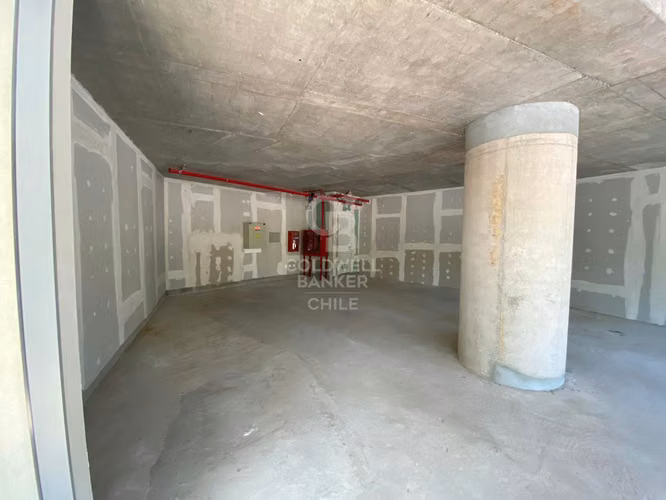 Locales comerciales en galería en Plena Providencia