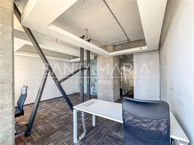 Oficina en arriendo 2 privados en Prat, Concepción