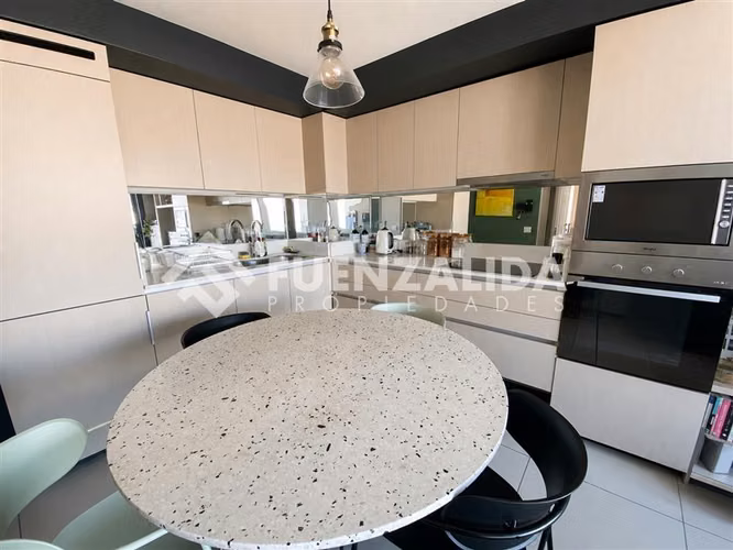 Departamento en venta de 2 dorm, Metro Plaza Egaña La Reina