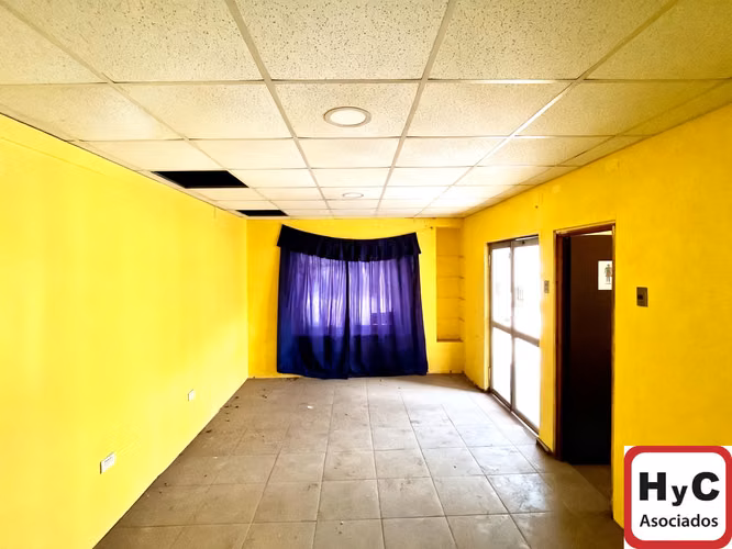 Terreno Amplio en El Llano con Construcciones para empresas