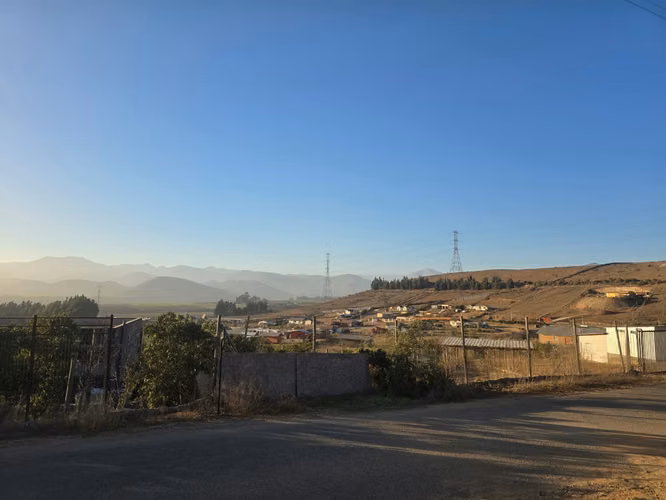 Terreno en Condominio privado consolidado y pavimentado
