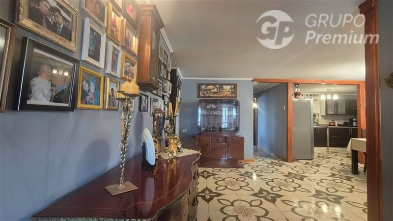 Casa en arriendo de 4 dorm. en Lampa