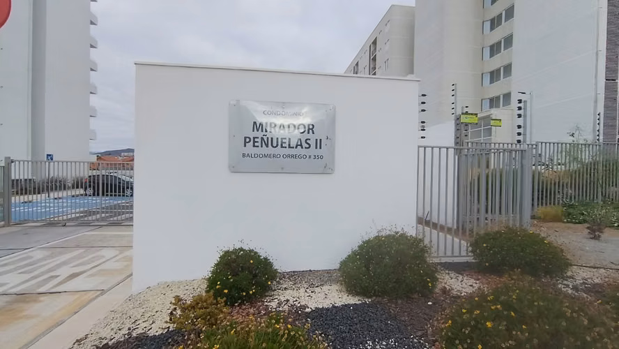 ARRIENDO DEPARTAMTO MODERNO EN COQUIMNO