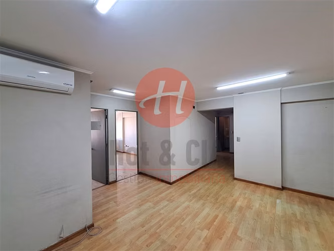 Oficina en Arriendo Centro de Temuco 95 m, 4 Privados