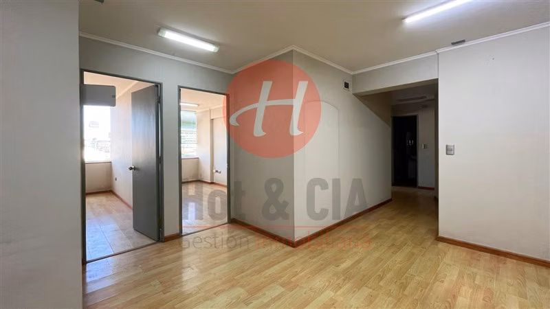 Oficina en Arriendo Centro de Temuco 95 m, 4 Privados