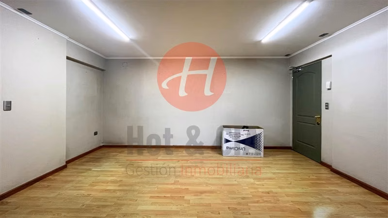 Oficina en Arriendo Centro de Temuco 95 m, 4 Privados