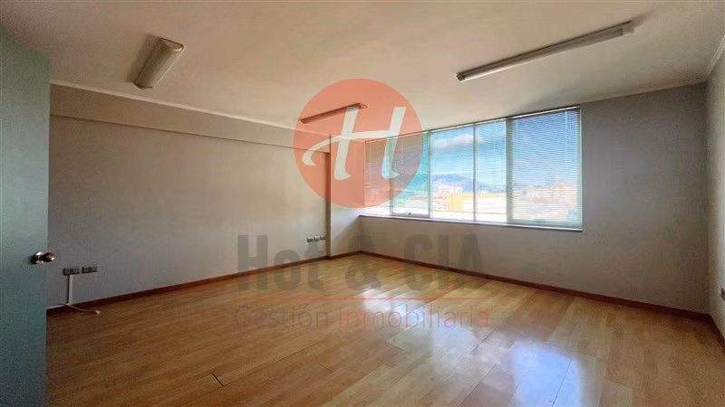 Oficina en Arriendo Centro de Temuco 95 m, 4 Privados