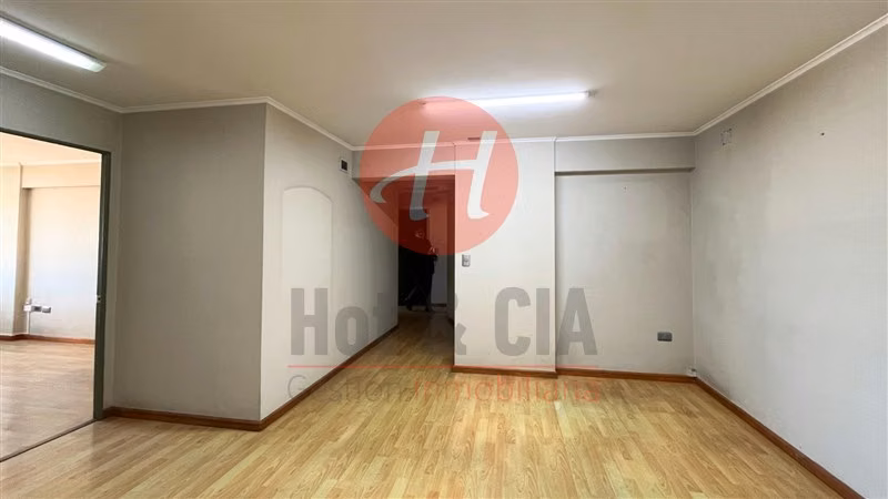 Oficina en Arriendo Centro de Temuco 95 m, 4 Privados