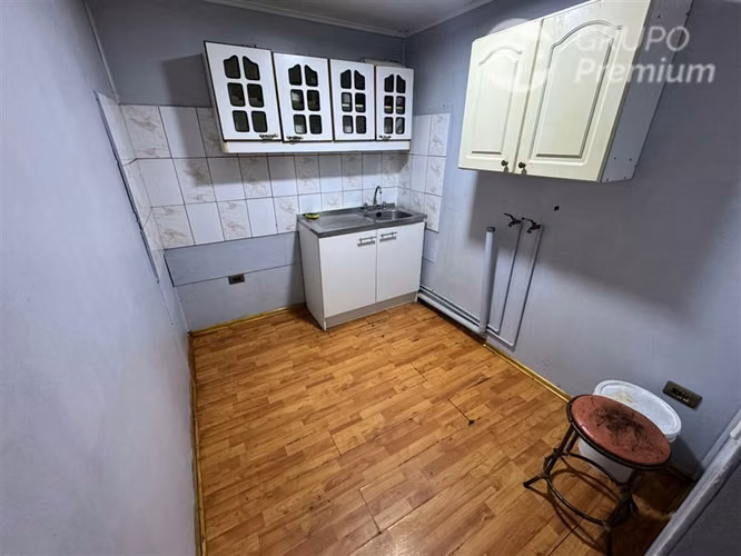 Casa en venta de 4 dorm. en Pudahuel con depto en 2do piso