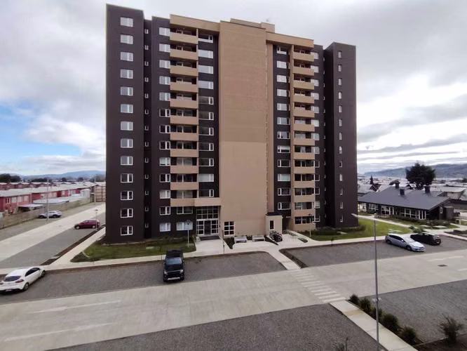 Arriendo Cómodo Departamento Circunvalación (165024)