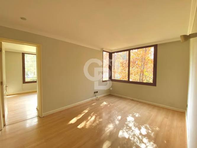 Gran Departamento en Exclusivo Condominio