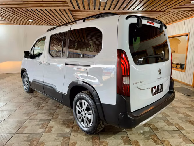 PEUGEOT RIFTER ALLURE