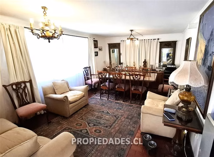 Casa en venta de 3 dorm. en Las Condes