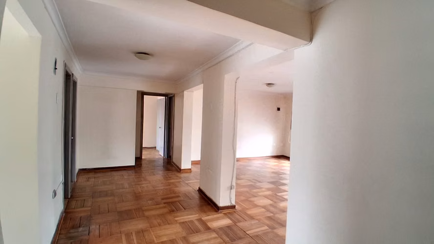 ¡Acepto Canje! Se Vende Impecable Departamento Uso habitacional y Comercial 4D-1B-1Bg. En Gran Avenida 9429, La Cisterna.