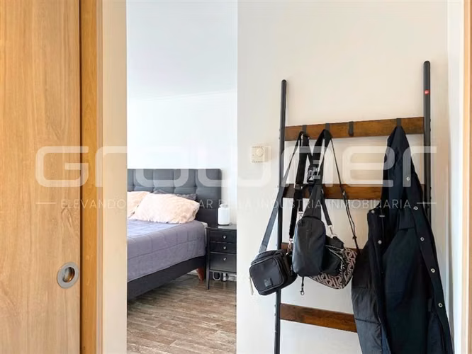 Rotonda Atenas 36 mts de terraza 2 dorm 2 estac. Las Condes