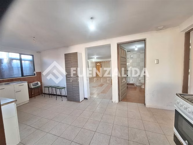 Casa en venta de 5 dormitorios en Puente Alto, MMV