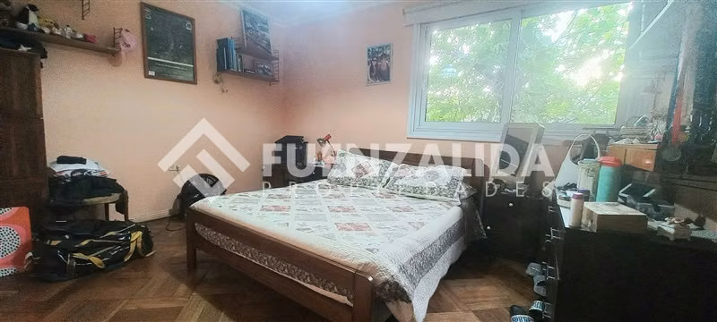Sitio en venta en La Reina 918 m2.