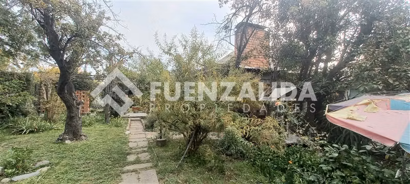 Sitio en venta en La Reina 918 m2.