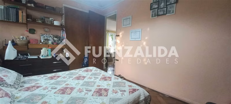 Sitio en venta en La Reina 918 m2.