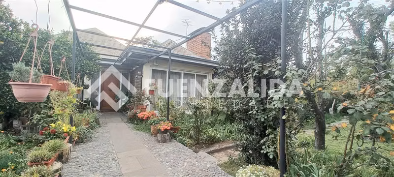 Terreno Construcción en venta en La Reina 918 m2.