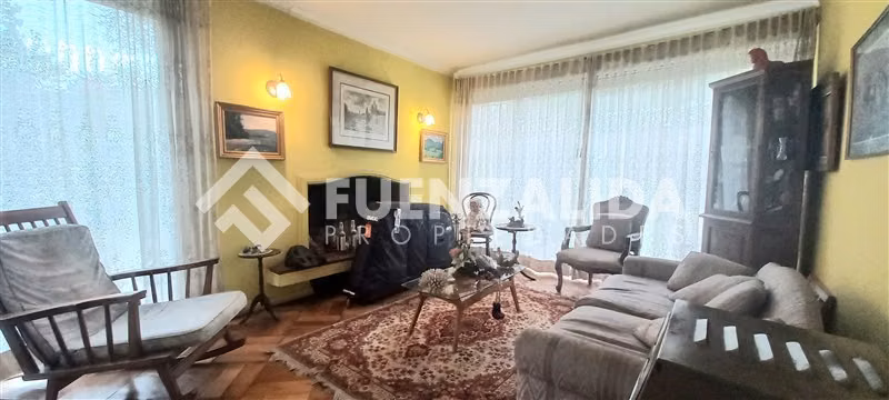 Terreno Construcción en venta en La Reina 918 m2.