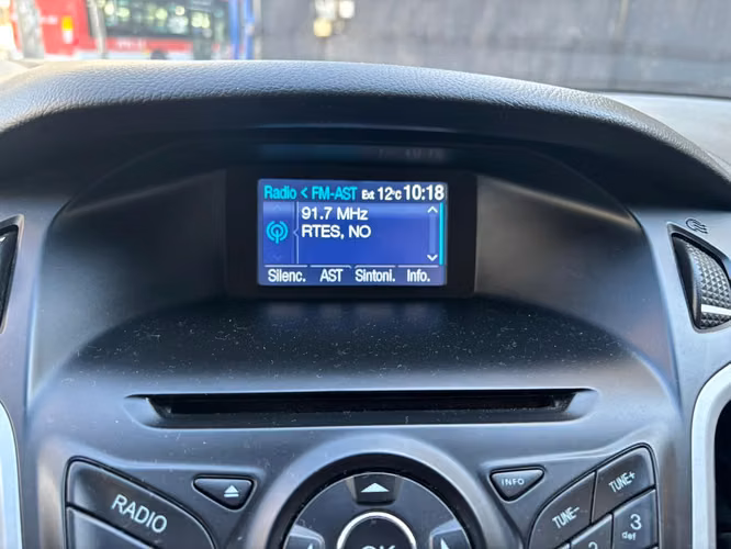2014 Ford Focus 2.0 SE 4X2 MT 4P