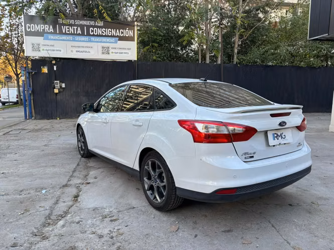 2014 Ford Focus 2.0 SE 4X2 MT 4P