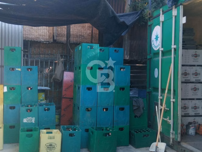 Gran local comercial con Patente de alcohol - Imagen 9