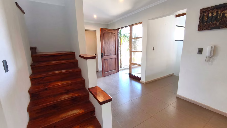 moderna Chalet sólido 5D en EL SOL QUILPUE (165052) - Imagen 2