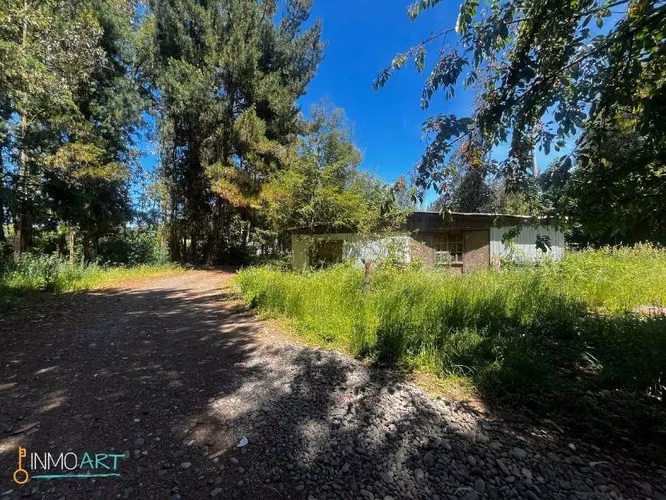 Venta de Parcela, 9000 mts2 con 5 casas, en Padre las Casas