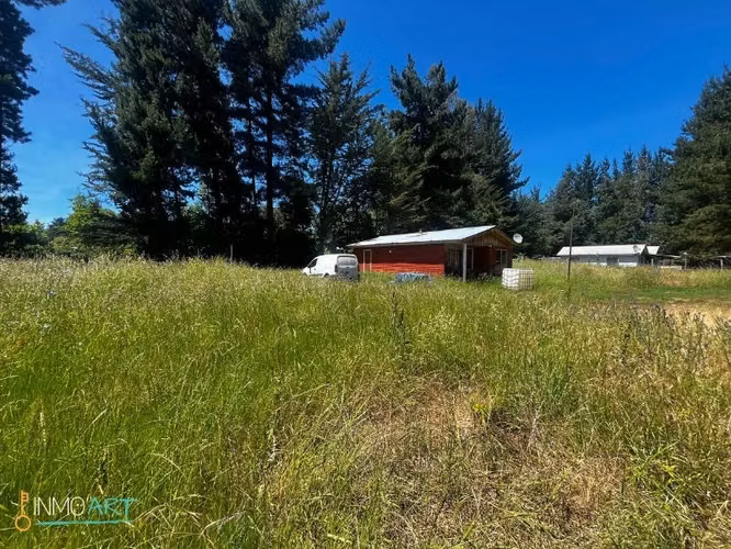 Venta de Parcela, 9000 mts2 con 5 casas, en Padre las Casas