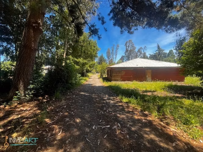 Venta de Parcela, 9000 mts2 con 5 casas, en Padre las Casas