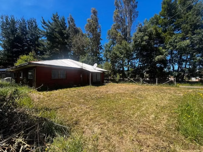 Venta de Parcela, 9000 mts2 con 5 casas, en Padre las Casas