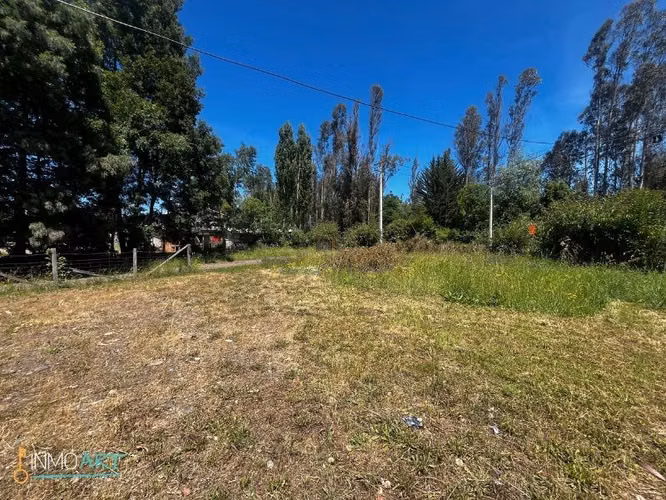 Venta de Parcela, 9000 mts2 con 5 casas, en Padre las Casas