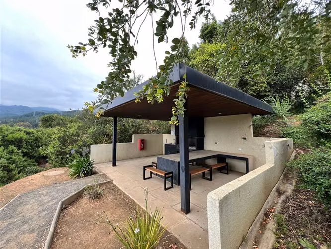 Departamento en venta 4 dorm. 2 Baños frente a Lago Colbún