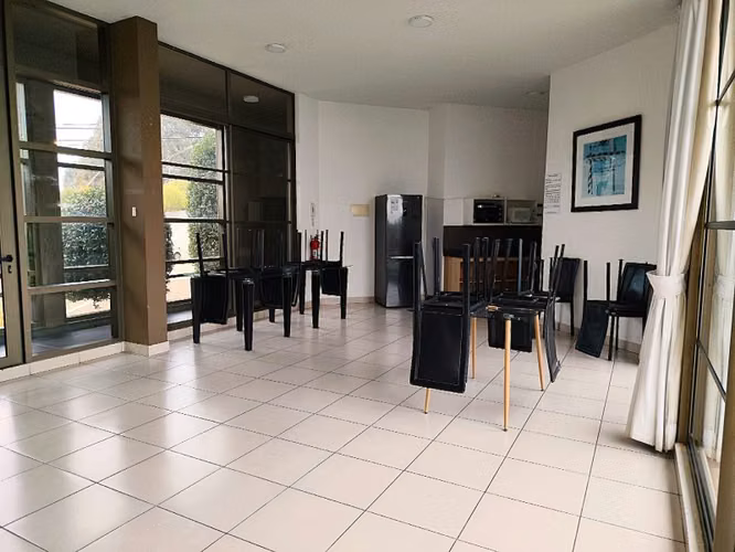 ARRIENDO DEPARTAMENTO 4TO PISO    GOMEZ CARREÑO