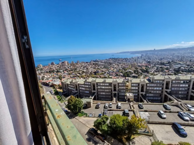 SE VENDE DEPARTAMENTO SOL Y MAR CON VISTA VIÑA DEL MAR