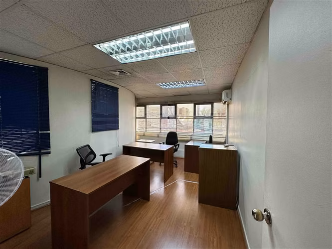 LOCAL COMERCIAL Los Nidos / Avda Independencia