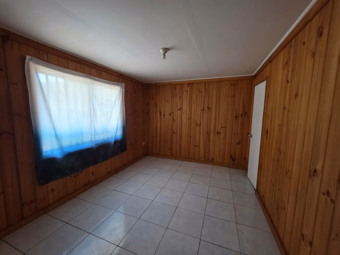 Arrienda casa uso Comercial en el centro de Los Ángeles.