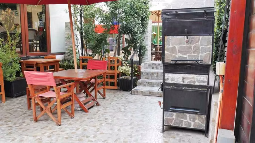 Hostal Boutique con Gran Visibilidad (165159)