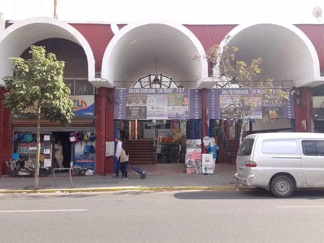 OFERTA Local Comercial Galeria Los Arcos  (165189)