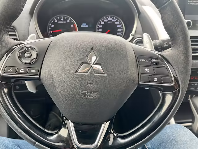 MITSUBISHI ECLIPSE CROSS RS 4X2 1.5 AUT