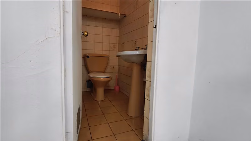 Local Comercial en arriendo (Recoleta)